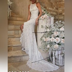 Lulus wedding dress NWT